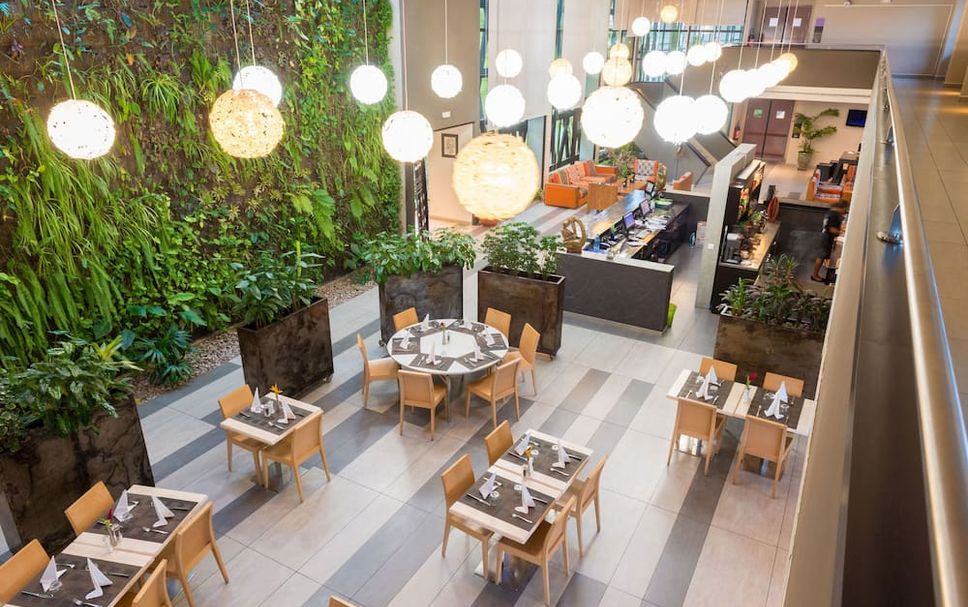 Restaurant Photo