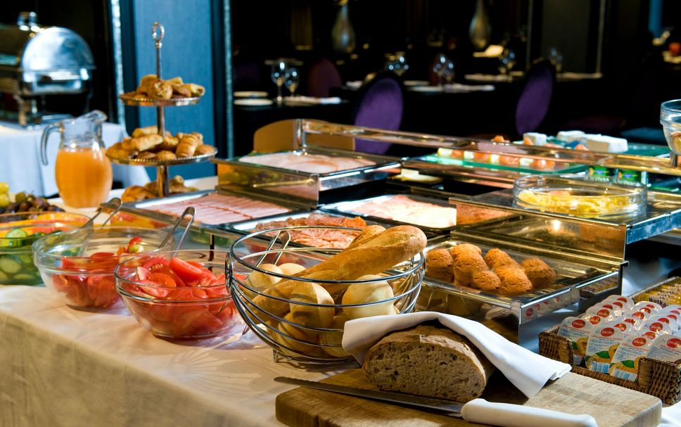 Buffet Photo