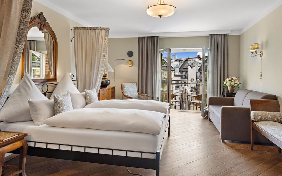 Bedroom Photo