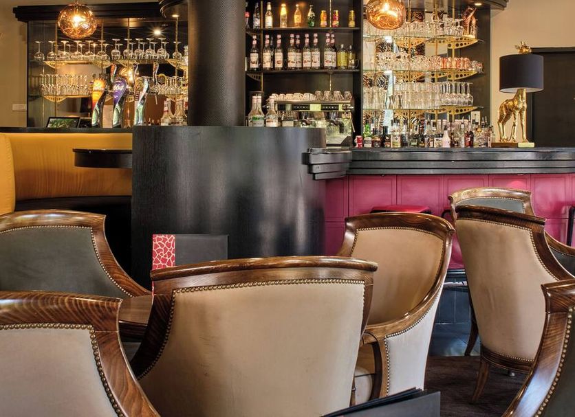 Bar Photo