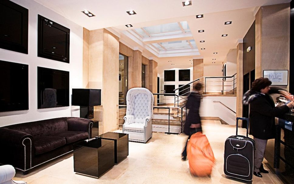 Lobby Photo