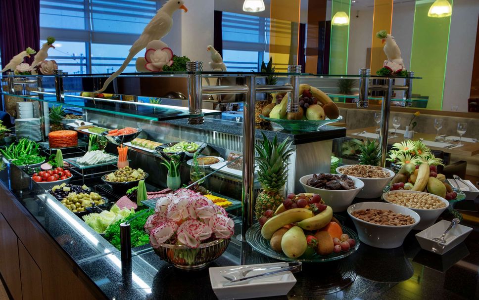 Buffet Photo