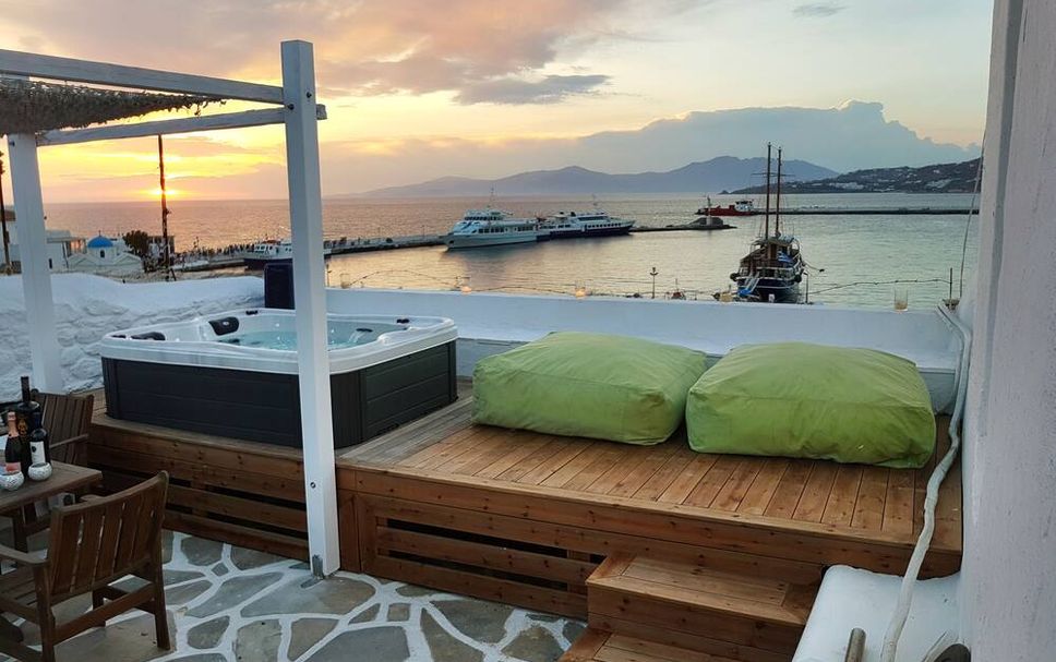 Balcony Photo