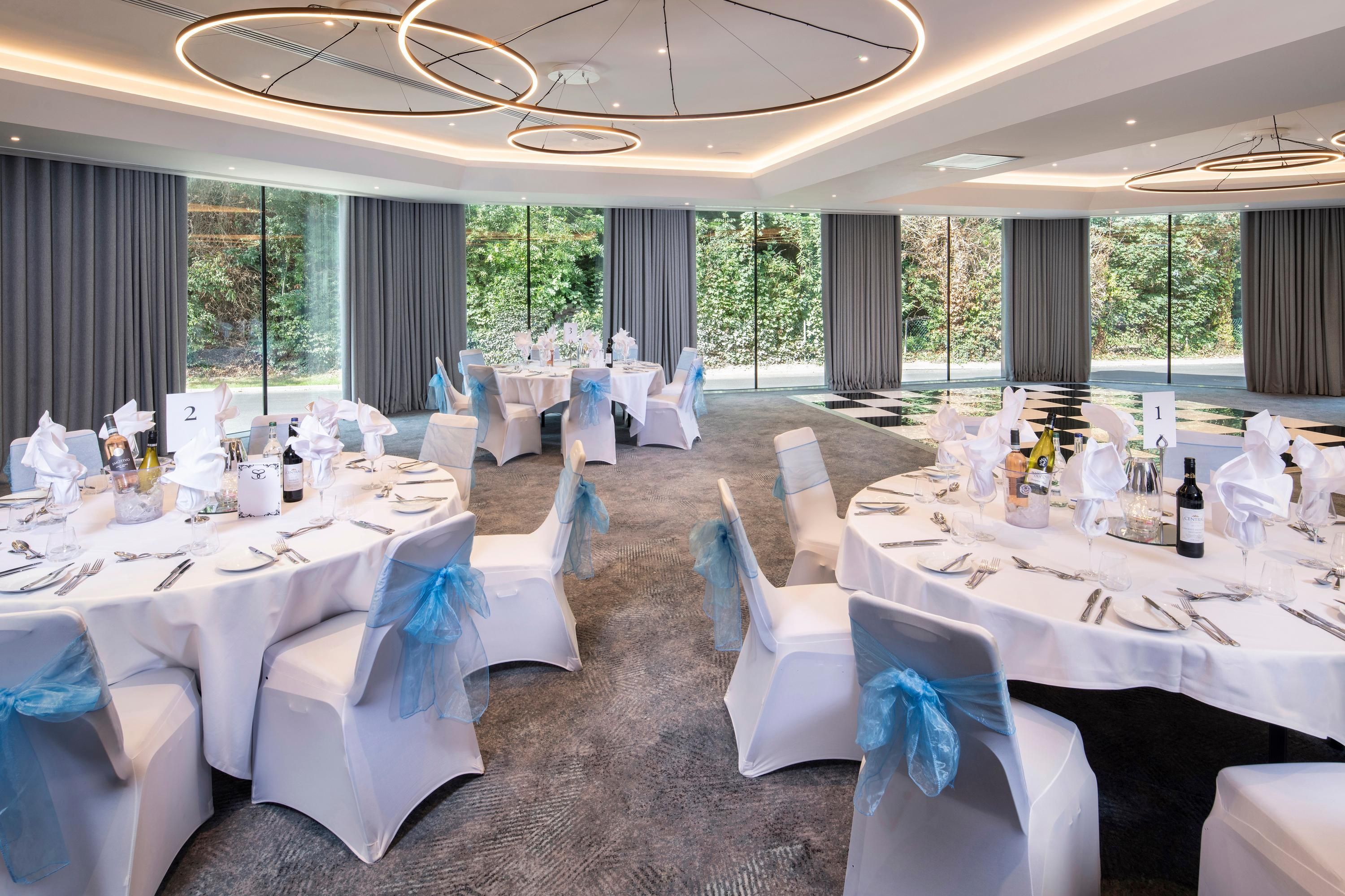 Banquet hall