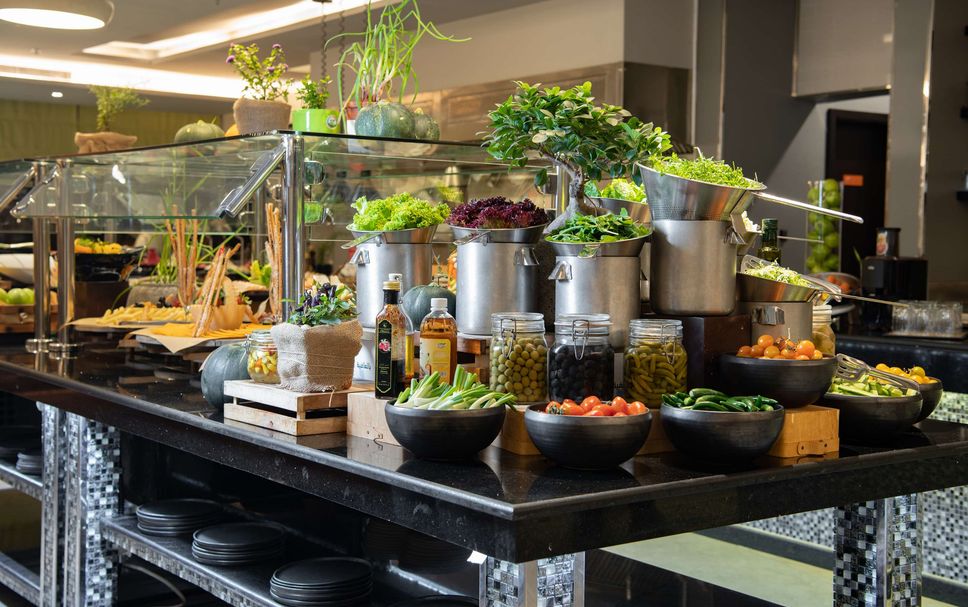 Buffet Photo