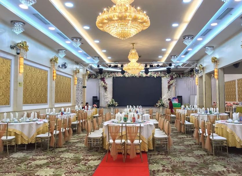 Banquet hall Photo