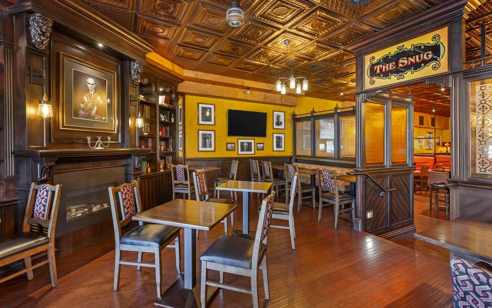 Restaurant Photo