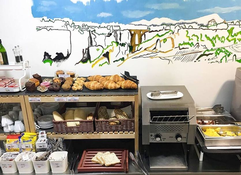 Buffet Photo