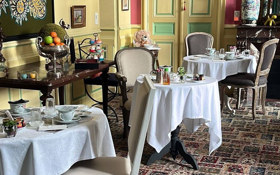 Restaurant Photo