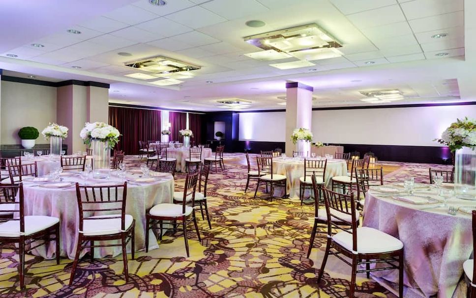Banquet hall Photo