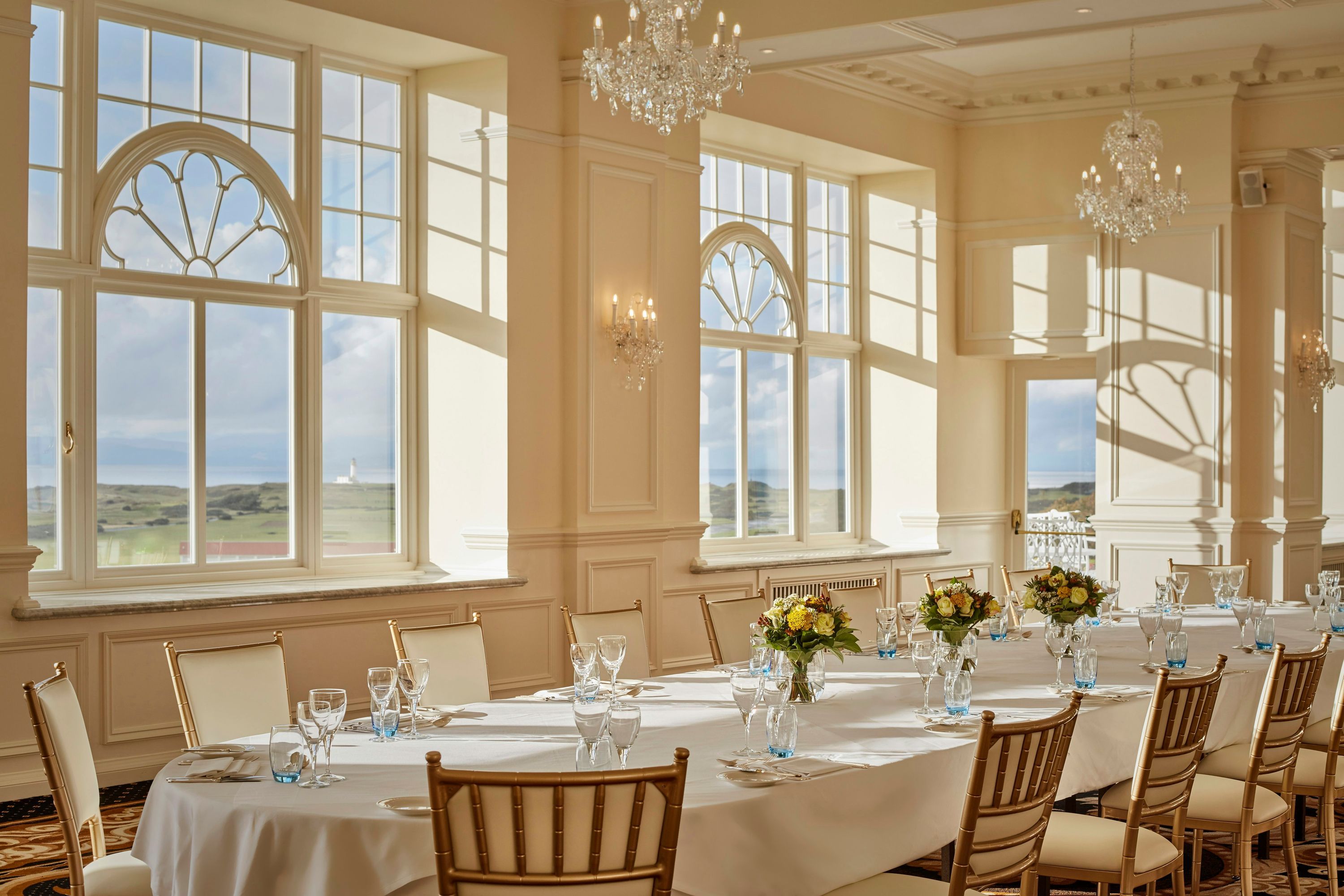 Banquet hall