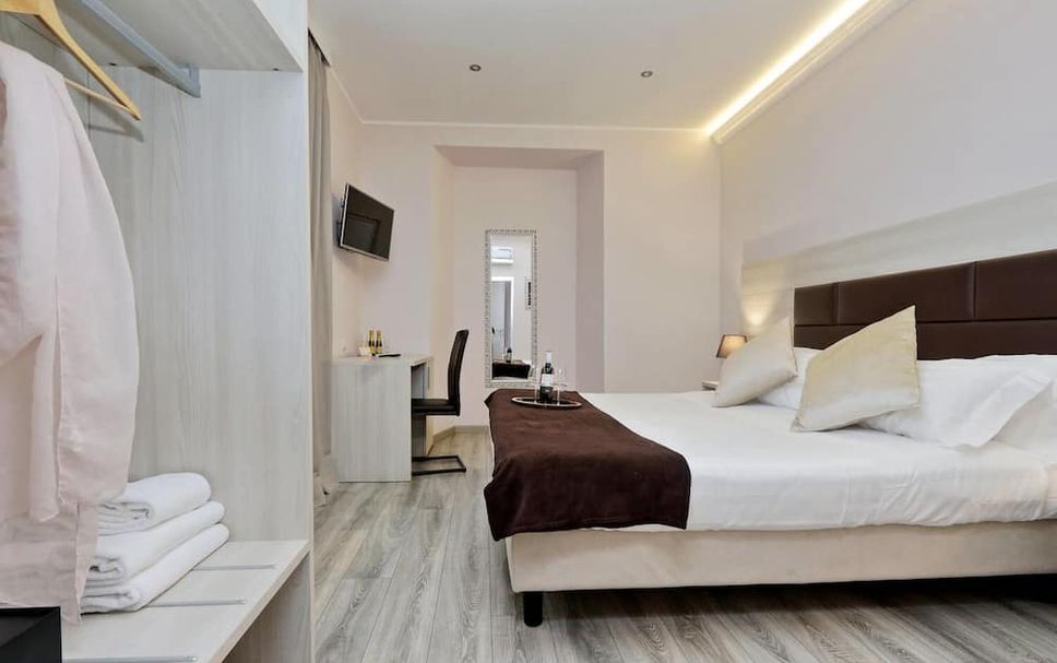 Bedroom Photo