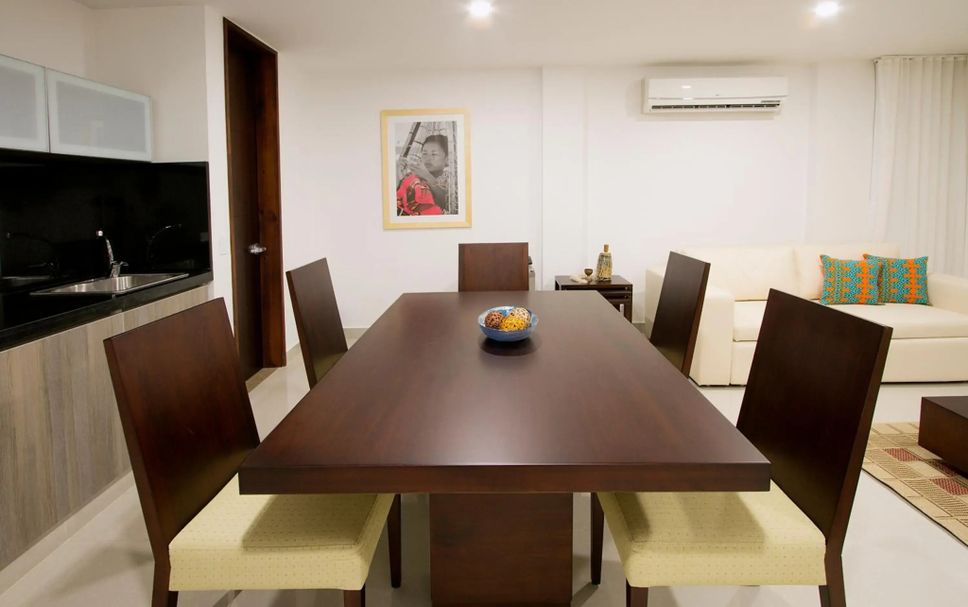 Dining room Photo