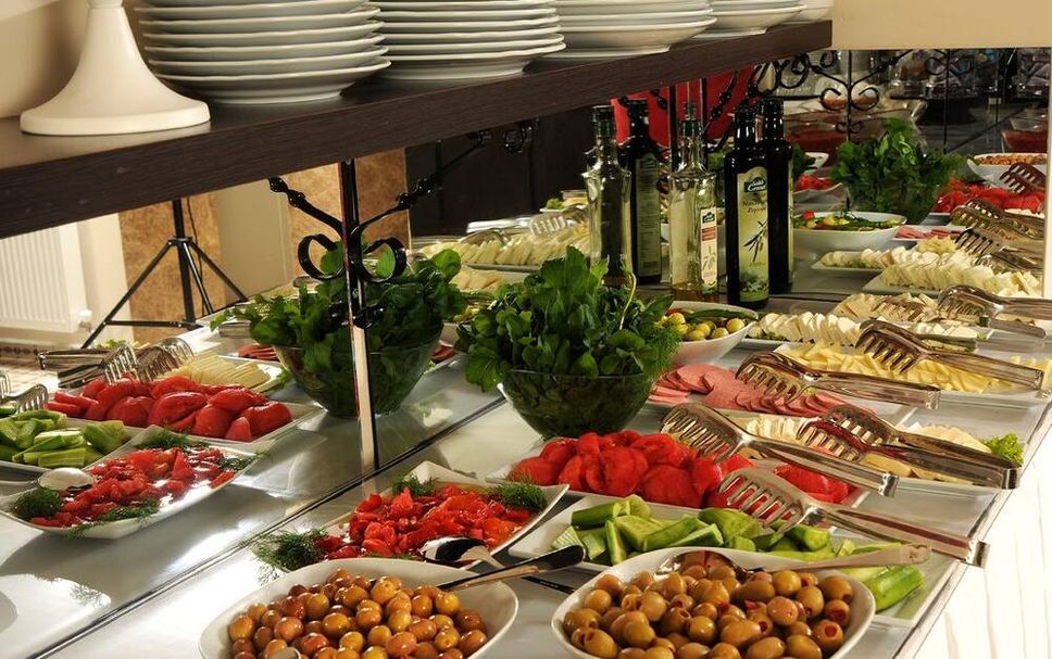 Buffet Photo