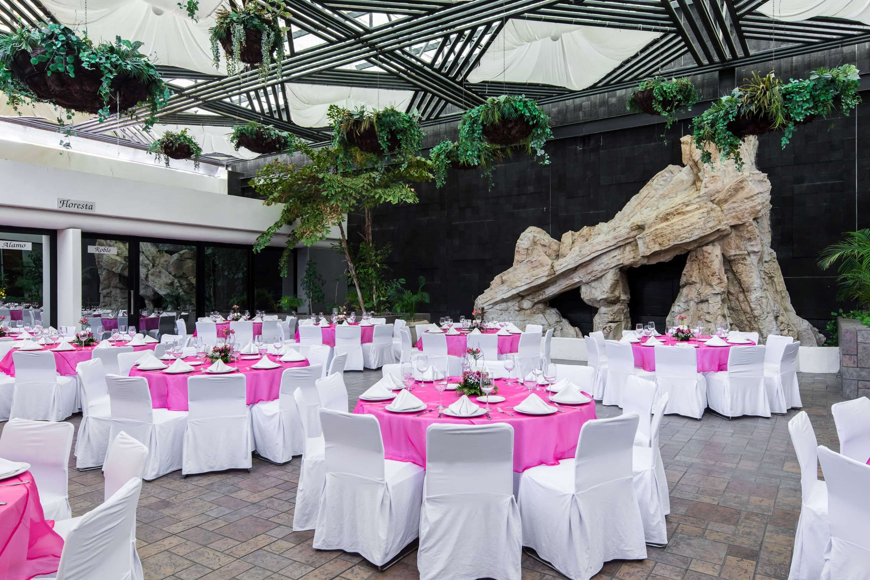 Banquet hall