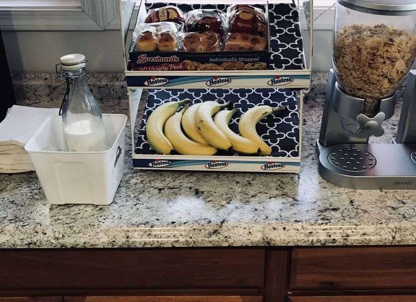 Buffet Photo