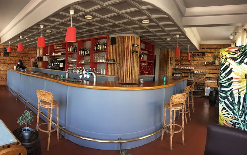 Bar Photo