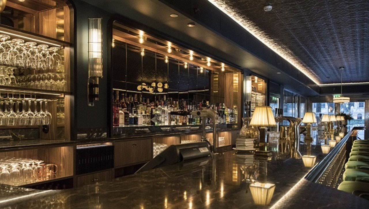 Bar