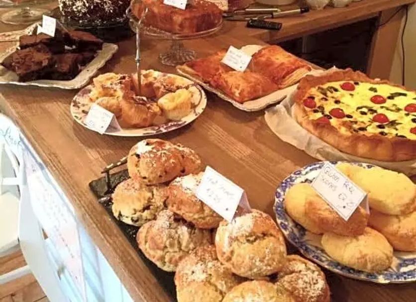 Buffet Photo