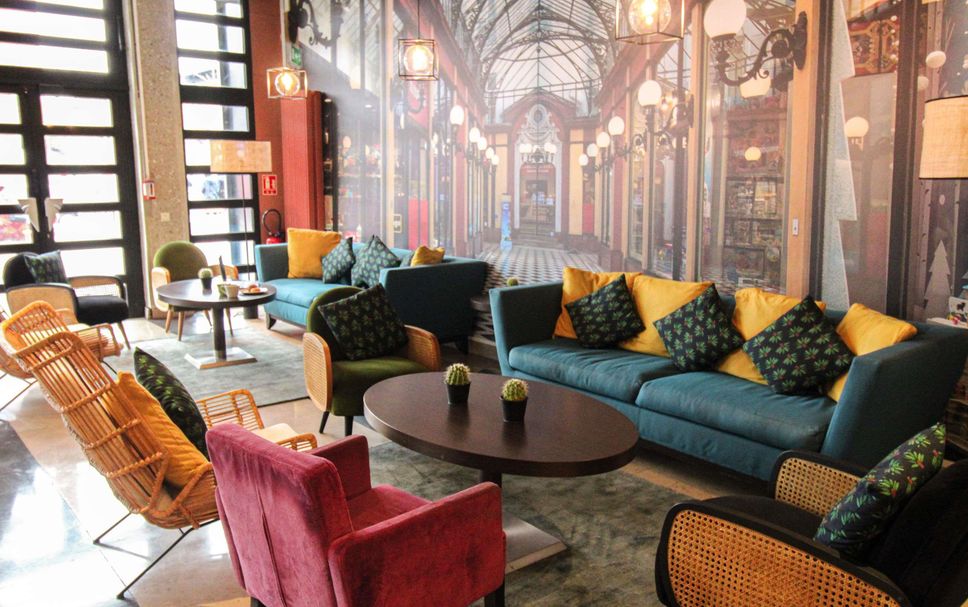 Lounge Photo