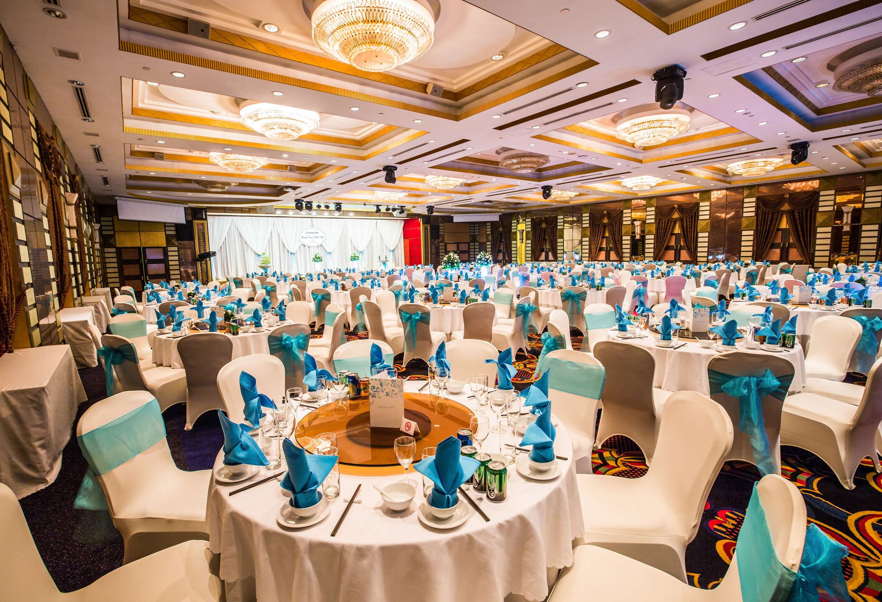 Banquet hall