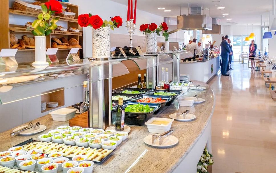 Buffet Photo