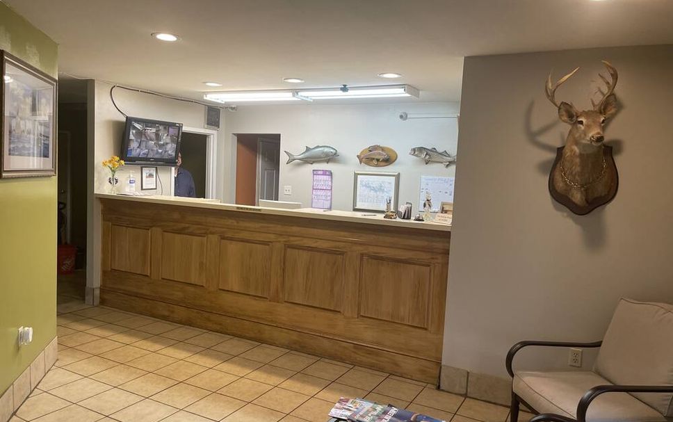 Front desk Photo