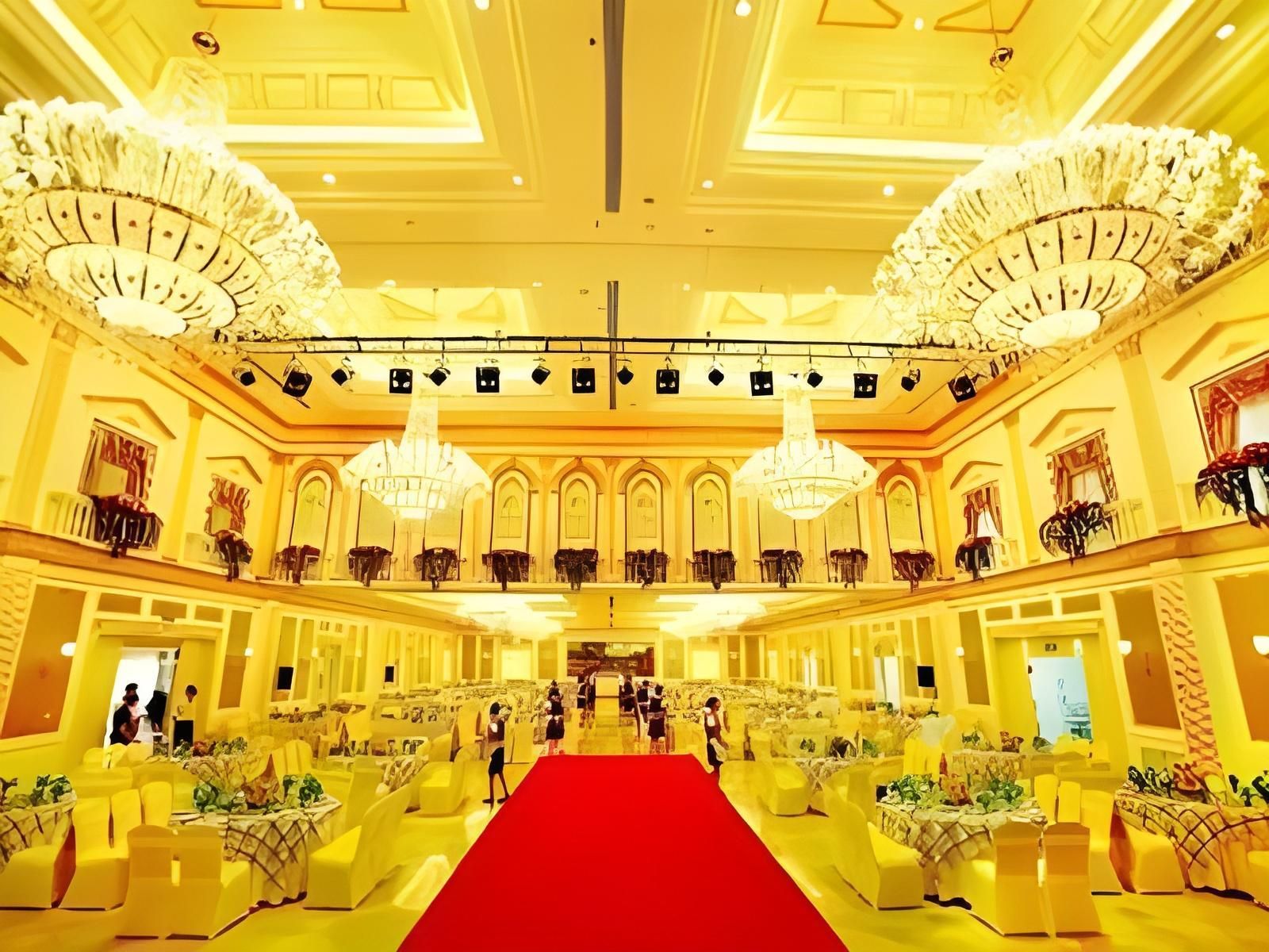 Banquet hall