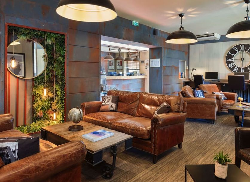 Lounge Photo