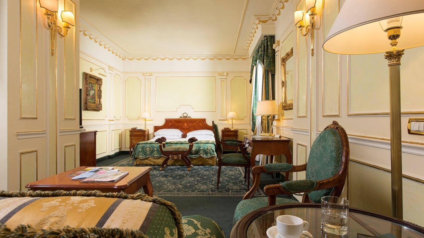 Grand Hotel Vanvitelli