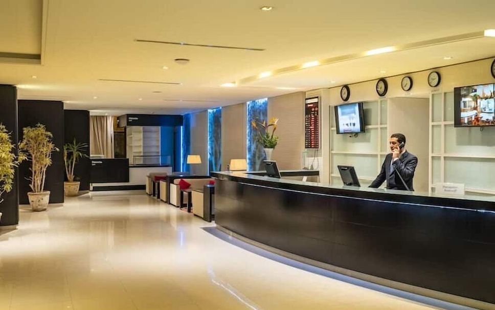 Front desk Photo