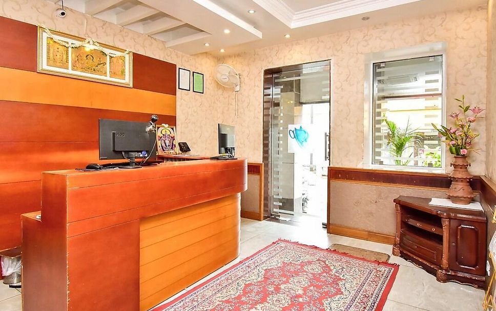Front desk Photo