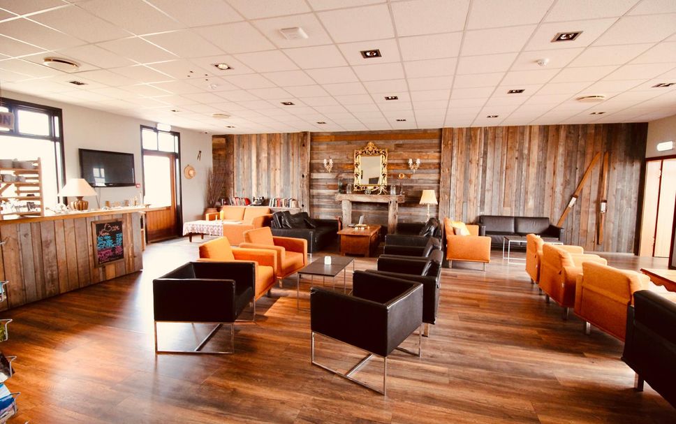 Lounge Photo