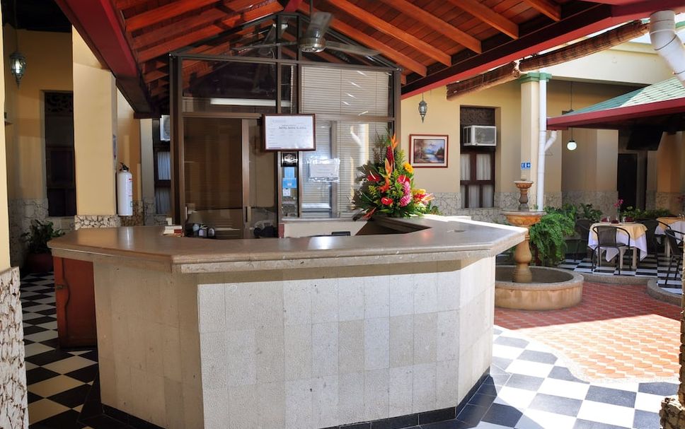 Front desk Photo