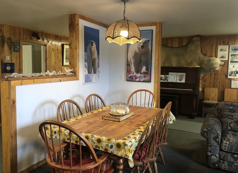 Dining room Photo