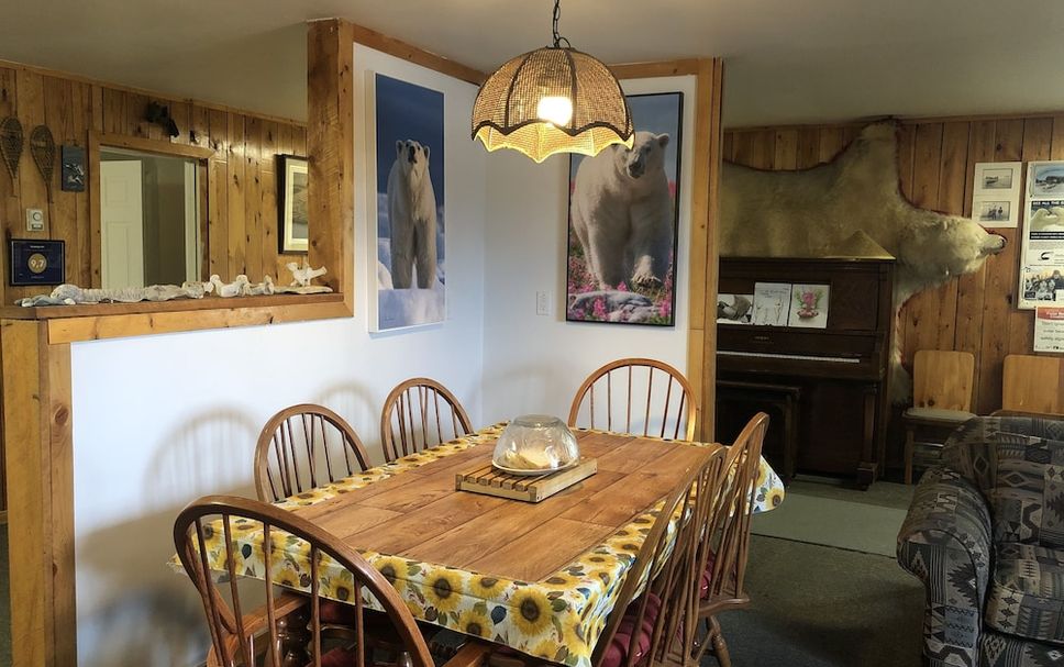 Dining room Photo