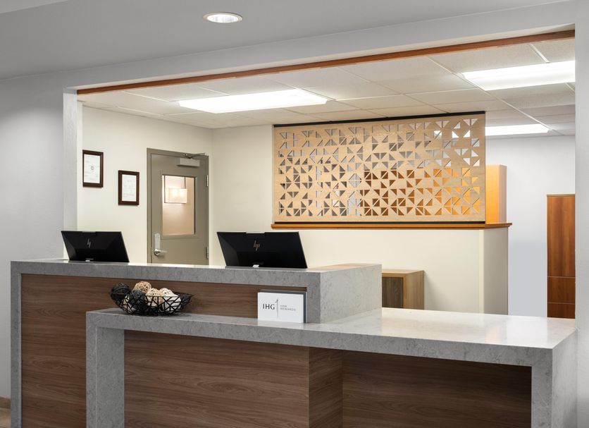 Front desk Photo