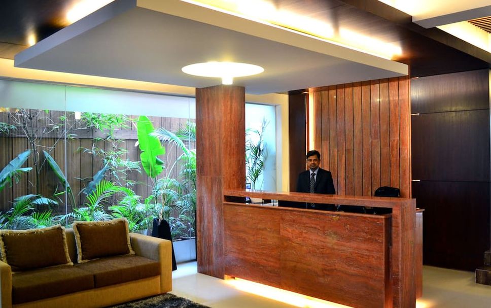 Front desk Photo