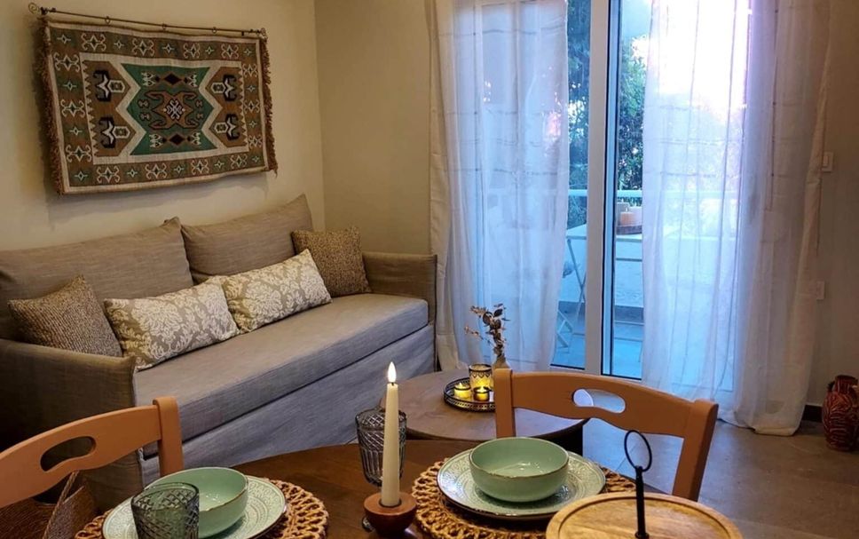 Dining room Photo