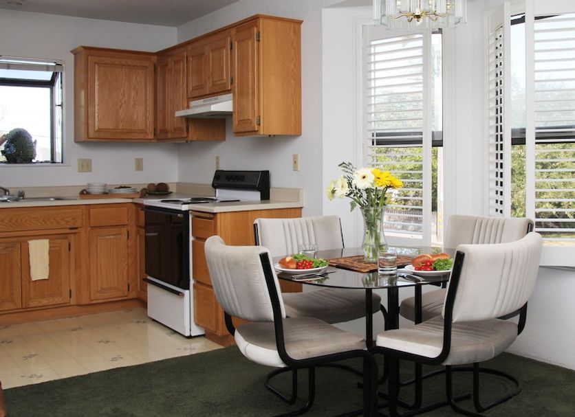 Kitchen Photo