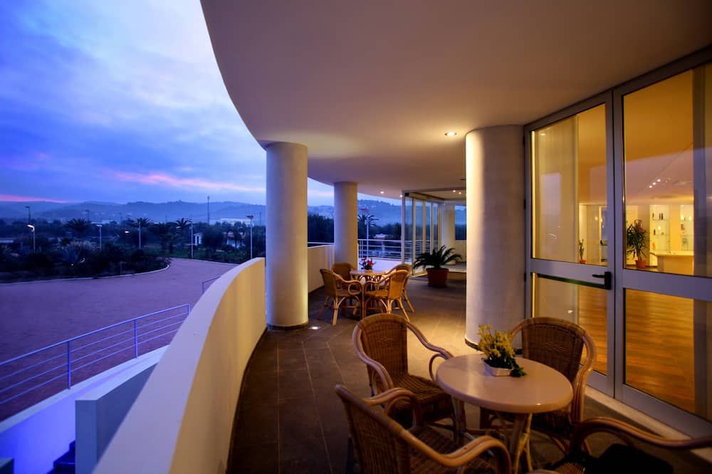 Balcony Photo
