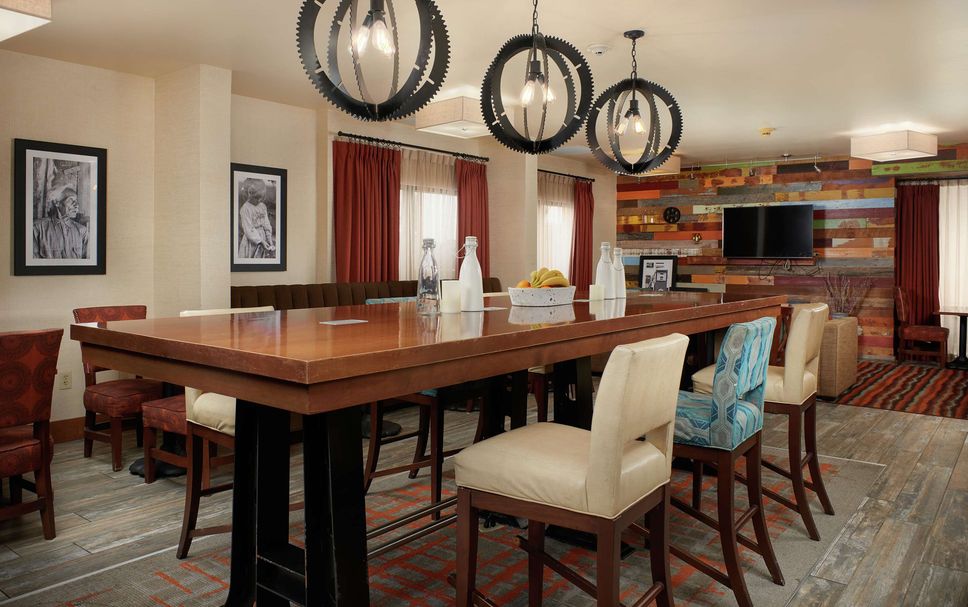 Dining room Photo