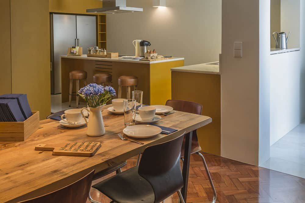 Dining room Photo