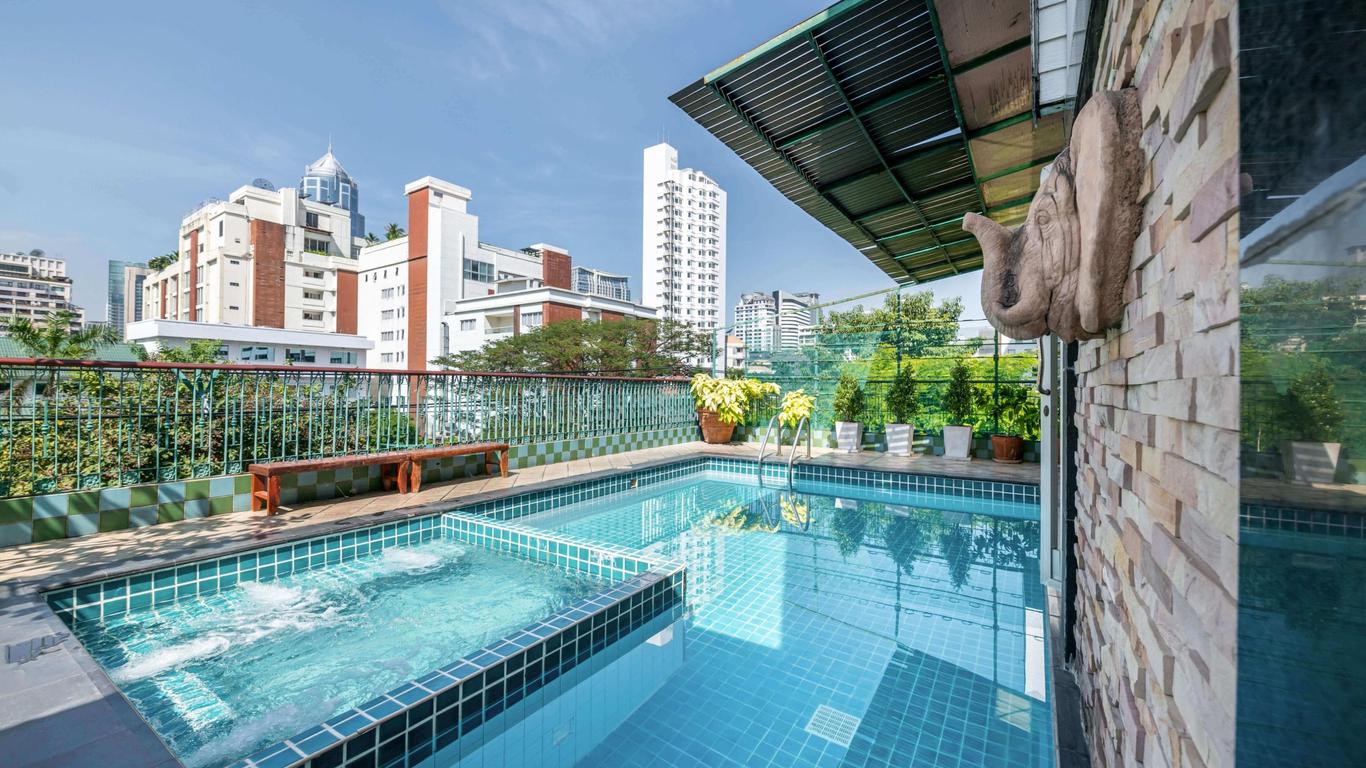 Royal Ivory Sukhumvit Nana By Compass Hospitality