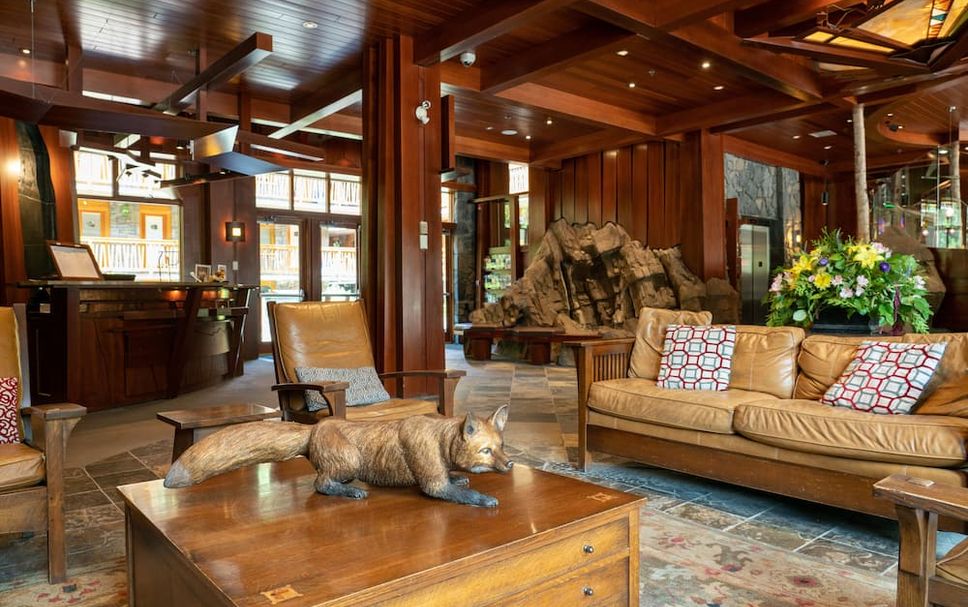 Lounge Photo
