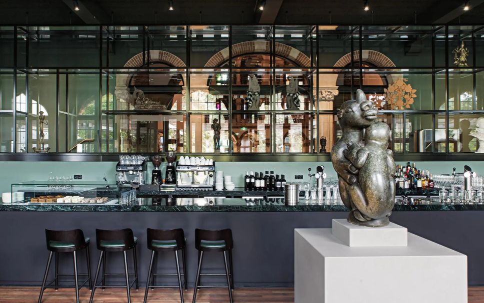 Bar Photo