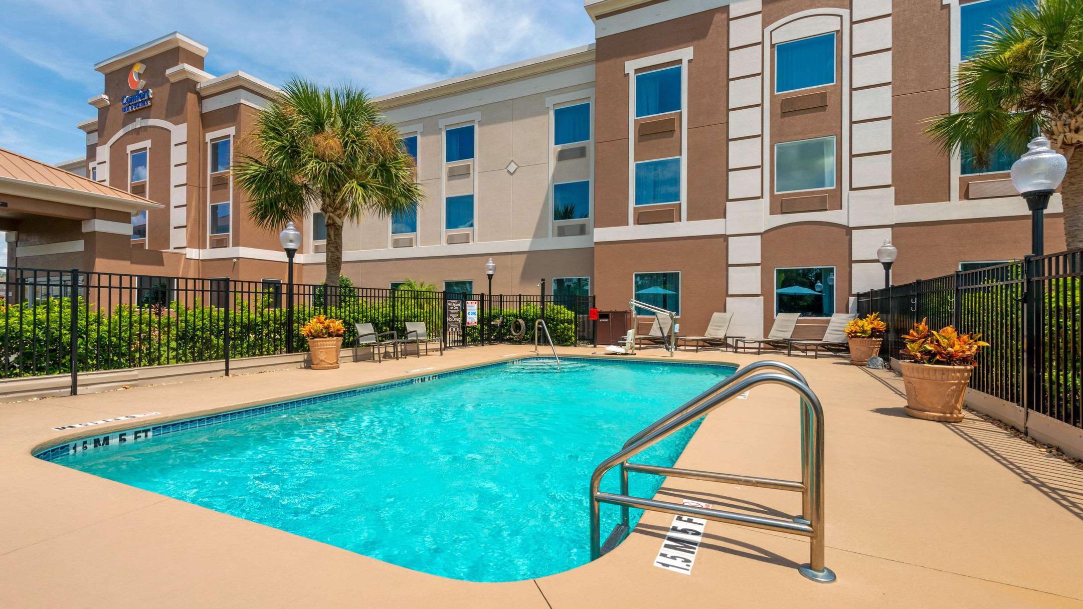 Comfort Inn & Suites Wildwood The Villages, Wildwood, FL, United