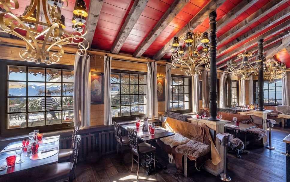 Restaurant Photo