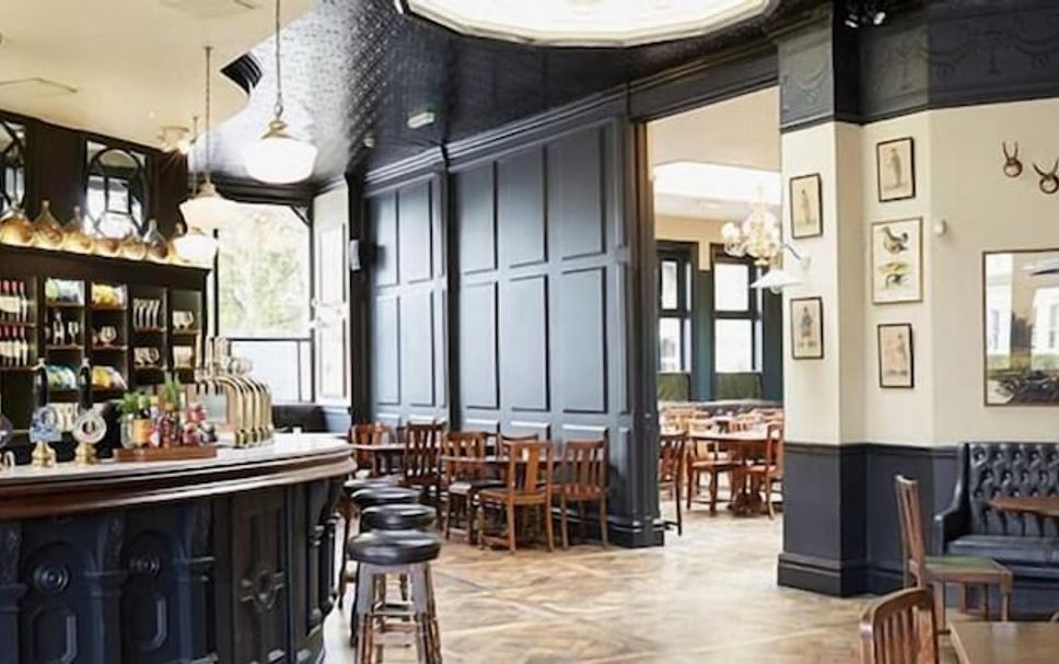 Bar Photo