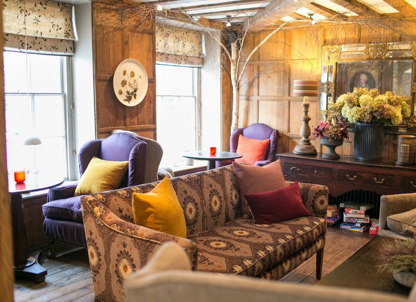 Lounge Photo